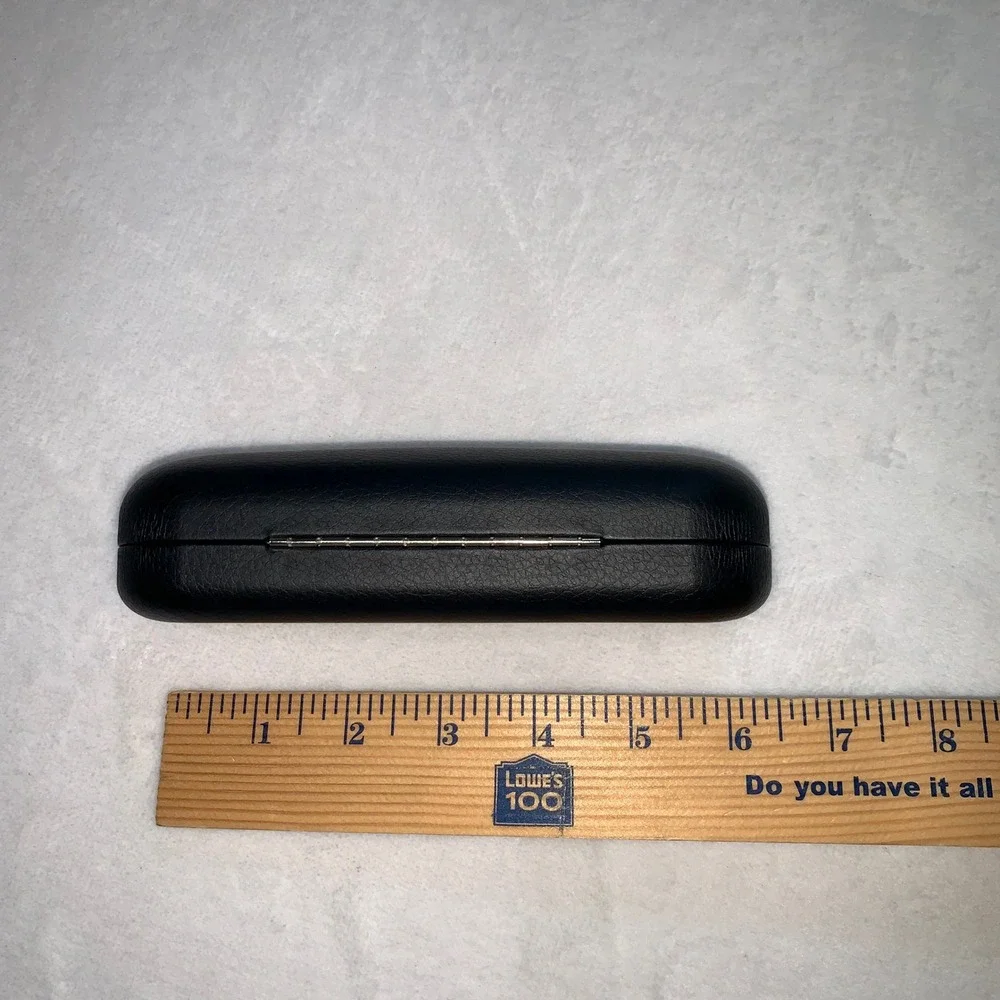 Oakley‎ black clam shell sunglass case